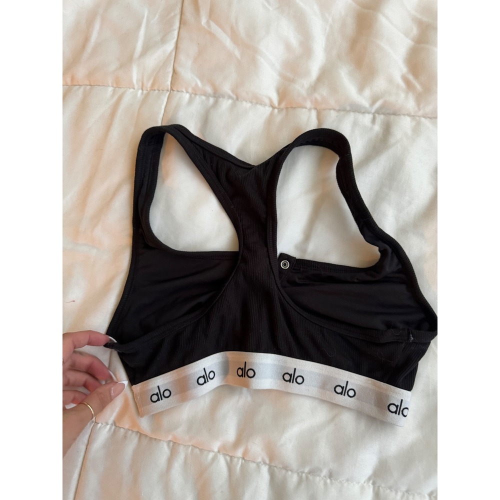 Alo Yoga Women's Black Ribbed Racerback Henry Sports Bra Size - Picture 3 of 3